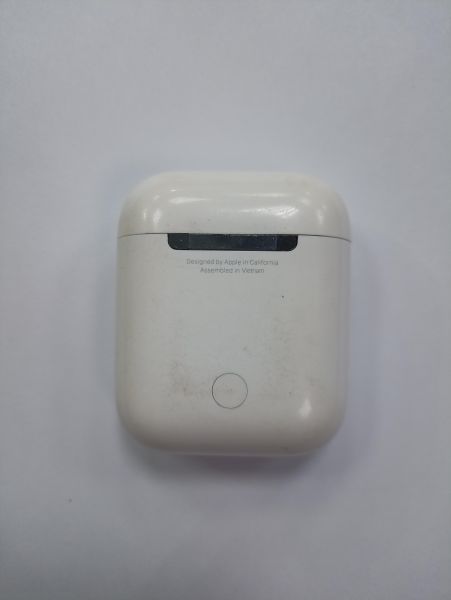 Купить Apple AirPods 2 (A2031, A2032, A1602) в Чита за 1500 руб.