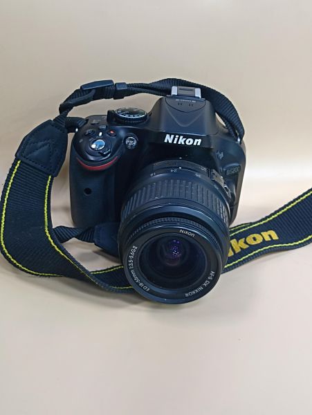 фотоаппарат Nikon D5200 Kit с СЗУ в Чита