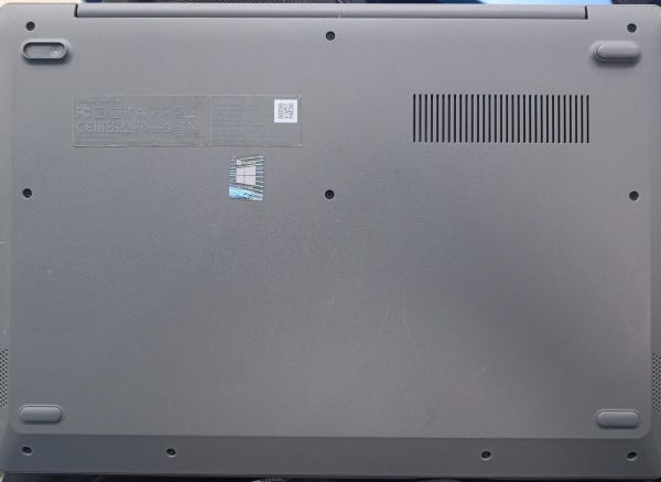 ноутбук Lenovo IdeaPad 1 14IGL05 81VU007VRU в Чита