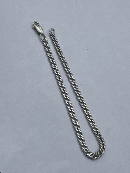 серебряный браслет Браслет серебро 925 4,26g, вес изделия 4.36g, длина 20 см в Чита