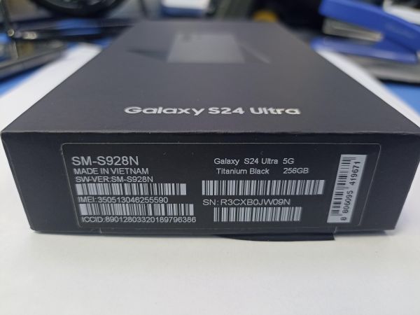сотовый телефон Samsung Galaxy S24 Ultra 12/256GB (S928N) Duos в Чита