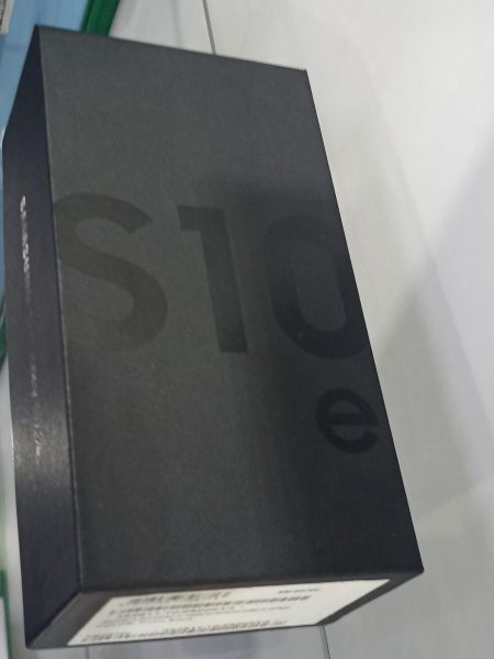 сотовый телефон Samsung Galaxy S10e 6/128GB (G970U1) в Чита