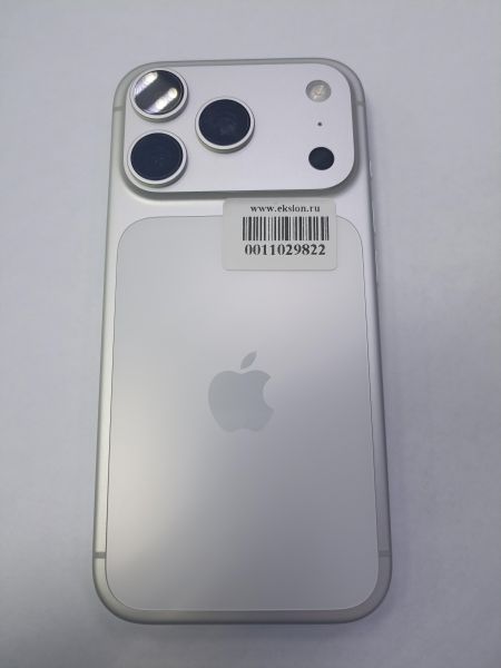 сотовый телефон Apple iPhone 17 Pro 256GB в Чита