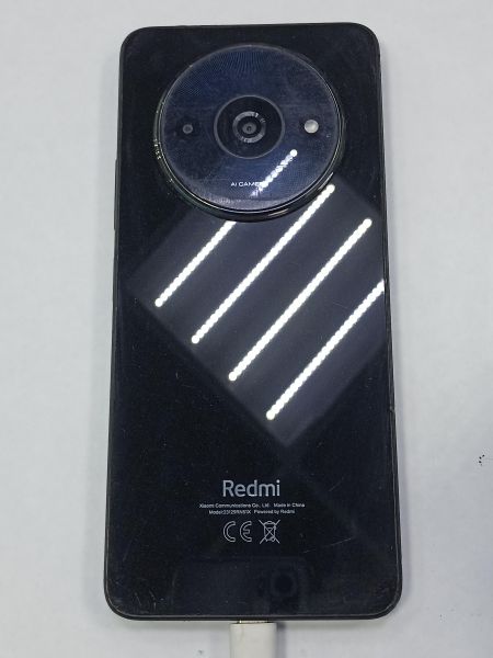 сотовый телефон Xiaomi Redmi A3 3/64GB (23129RN51X) Duos в Чита
