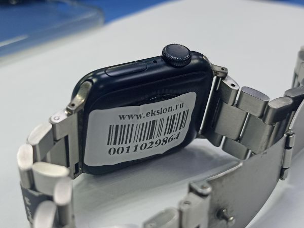 умные часы и браслеты Apple Watch SE 2 40mm (A2722) с СЗУ в Чита