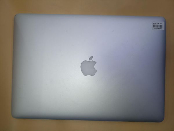 ноутбук Apple MacBook Pro 15 Mid 2015 16/256GB (A1398) в Чита