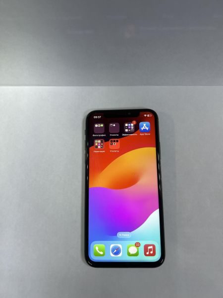 Купить Apple iPhone XS 64GB в Черемхово за 9400 руб.