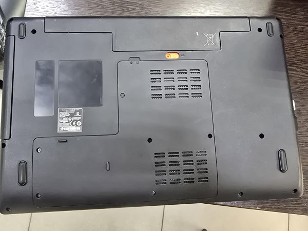 Купить Acer без модели (15.6/HD/i3-560/4GB/SSD 256GB) в Черемхово за 5600 руб.