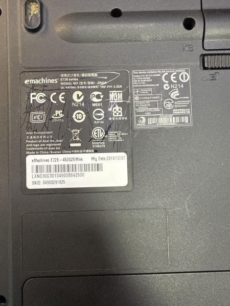 Купить eMachines E728-452G25Mikk (HDD 320 GB) в Черемхово за 1700 руб.