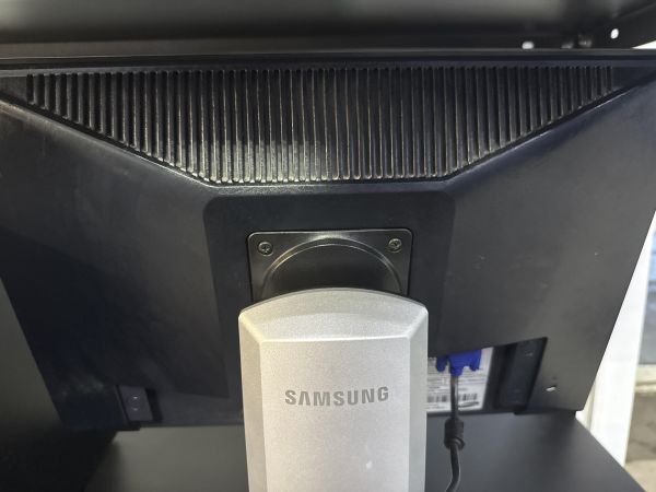 Купить Samsung SyncMaster 940BW в Черемхово за 800 руб.