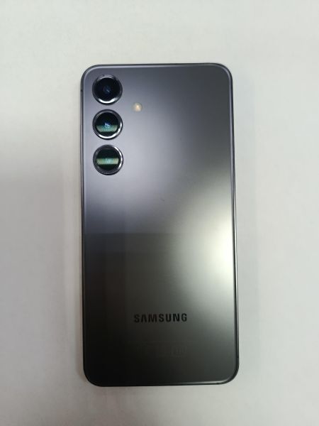 сотовый телефон Samsung Galaxy S24 8/128GB (S921B) Duos в Черемхово