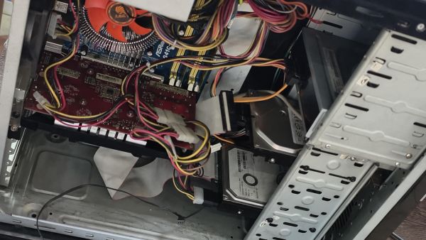 системный блок Сборка E8400, GTS 450 1GB, 4GB RAM, HDD 250 GB в Зима
