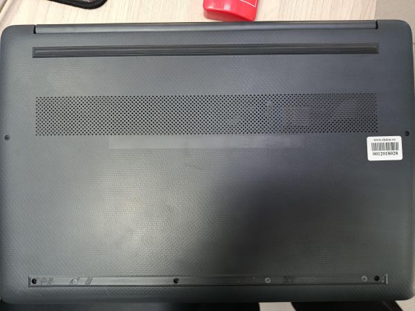 ноутбук HP Laptop 15s-eq1068ur 286V0EA Athlon Gold 3150U, RAM 8 GB) в Черемхово