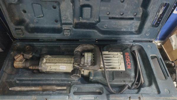 отбойный молоток и бетонолом Bosch GSH 16-28 в Черемхово