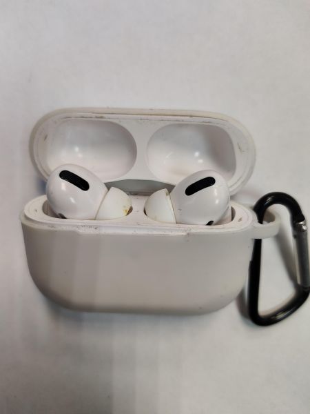 Купить Реплика Apple AirPods Pro в Черемхово за 699 руб.