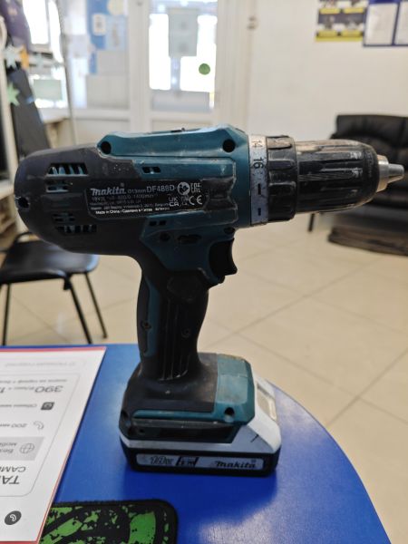 Купить Makita DF488D/DWE (14.4В) с СЗУ в Черемхово за 5099 руб.