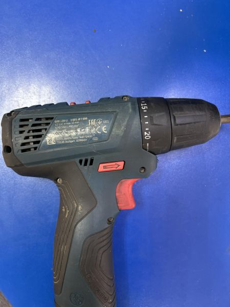 Купить Bosch GSR 120-LI Professional с СЗУ в Черемхово за 3300 руб.