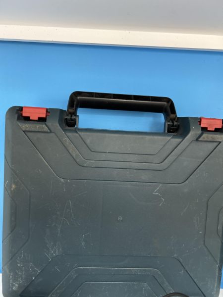 Купить Bosch GSR 120-LI Professional с СЗУ в Черемхово за 3300 руб.