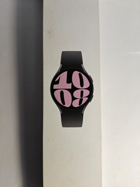 Купить Samsung Galaxy Watch 6 40mm (SM-R930) с СЗУ в Черемхово за 6200 руб.