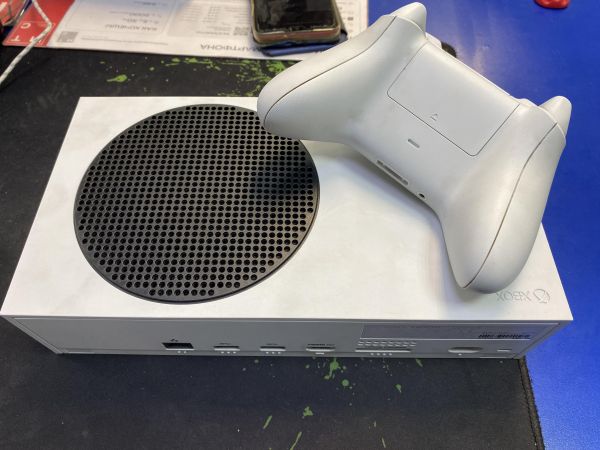 Купить Microsoft Xbox Series S 512GB (1883) в Черемхово за 22200 руб.
