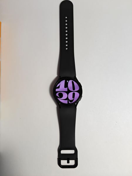 Купить Samsung Galaxy Watch 6 40mm (SM-R930) с СЗУ в Черемхово за 6000 руб.