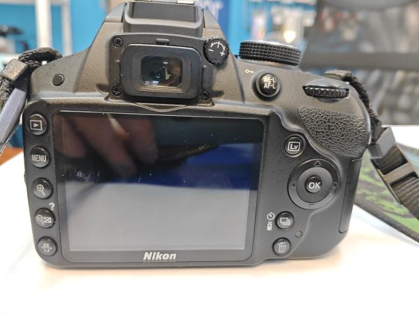 Купить Nikon D3200 Kit с СЗУ в Черемхово за 11950 руб.
