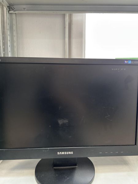 Купить Samsung SyncMaster 2243SN в Черемхово за 1600 руб.