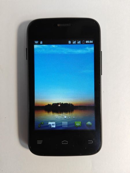Купить Fly IQ239 ERA Nano 2 Duos в Черемхово за 800 руб.