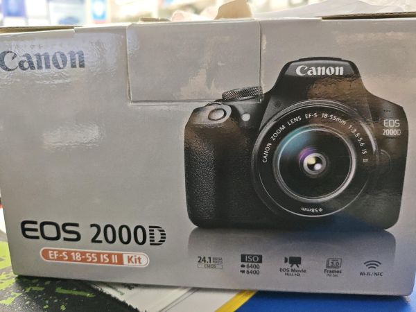 Купить Canon EOS 2000D (DS126741) kit с СЗУ в Черемхово за 20600 руб.