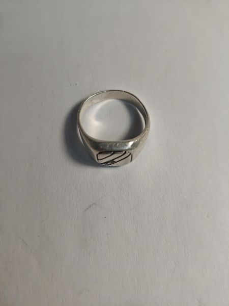 Купить Кольцо серебро 925 5,83g, вес изделия 6.12g, размер 18.5 в Черемхово за 650 руб.