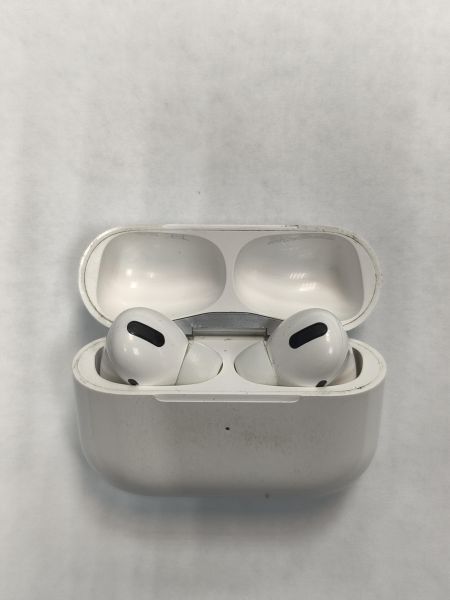 Купить Реплика Apple AirPods Pro (A2083, A2084, A2190) в Черемхово за 600 руб.
