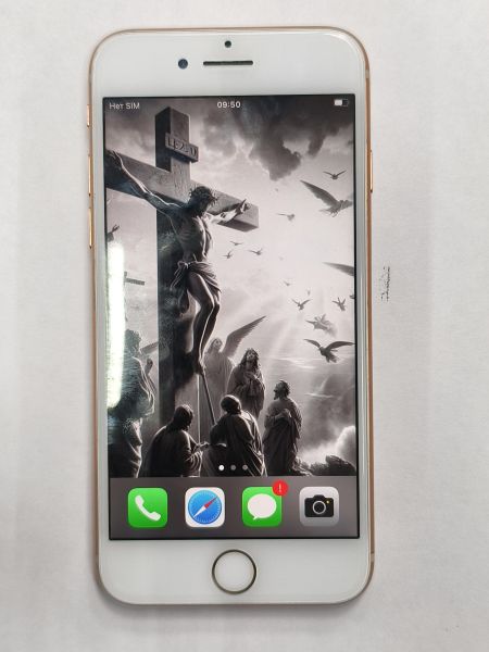 Купить Apple iPhone 8 64GB в Черемхово за 4800 руб.