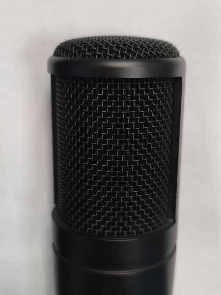 Купить AKG P120 в Черемхово за 6900 руб.