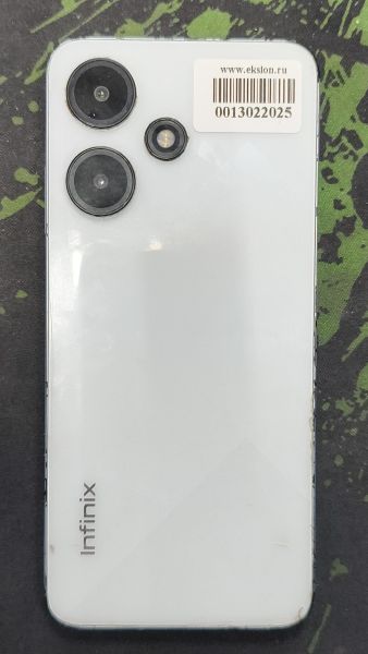 сотовый телефон Infinix Hot 30i 4/128GB (X669D) Duos в Черемхово