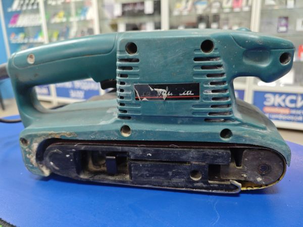 шлифмашина ленточная Makita 9910 в Черемхово