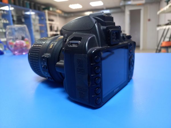 Купить Nikon D3100 kit с СЗУ в Чита за 5549 руб.