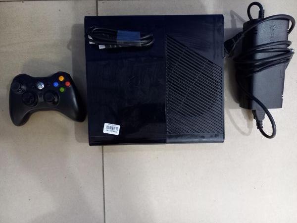 Купить Microsoft Xbox 360 E 500GB (1538) в Чита за 5400 руб.