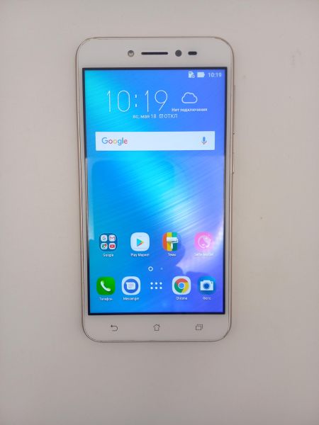 Купить ASUS ZenFone Live 2/16GB (ZB501KL/A007) Duos в Чита за 850 руб.