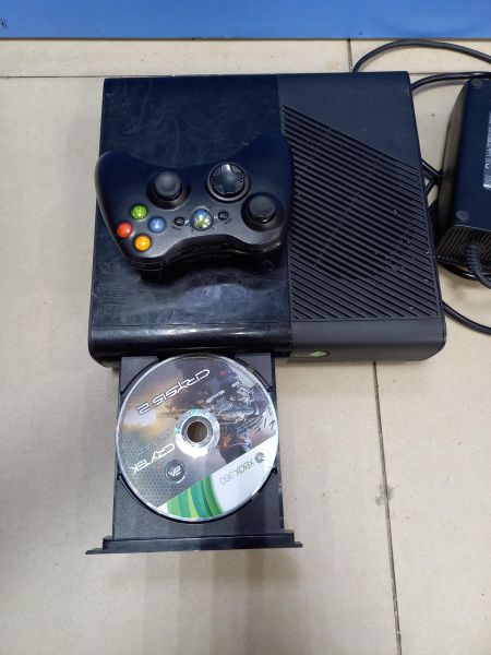 Купить Microsoft Xbox 360 E 500GB (1538) в Чита за 4850 руб.