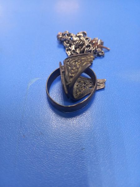 Купить Лом или горсть серебро 925 11,67g, вес изделия 11.77g в Иркутск за 900 руб.