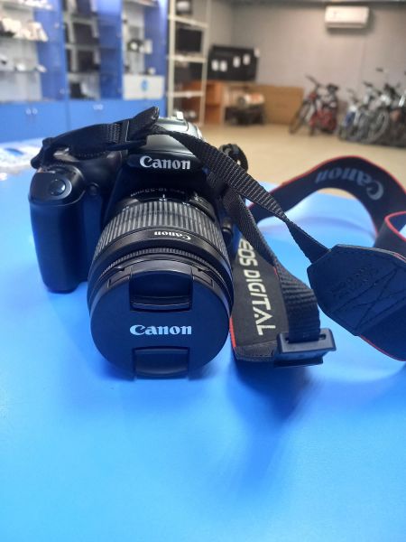 Купить Canon EOS 1100D (DS126291) Kit с СЗУ в Чита за 6100 руб.