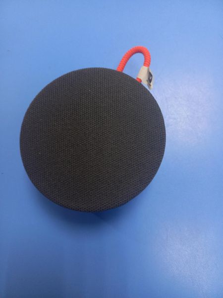 Купить Xiaomi Mi Portable Bluetooth Speaker (XMYX04WM) в Чита за 800 руб.