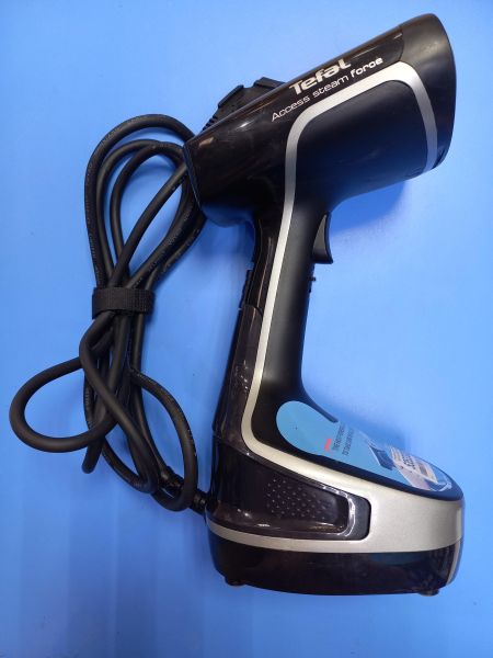 Купить Tefal Access Steam Force DT8250E1 в Чита за 2800 руб.