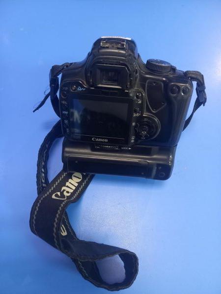 Купить Canon EOS 400D kit с СЗУ в Чита за 4000 руб.