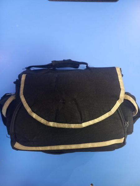 Купить Canon EOS 400D kit с СЗУ в Чита за 4000 руб.