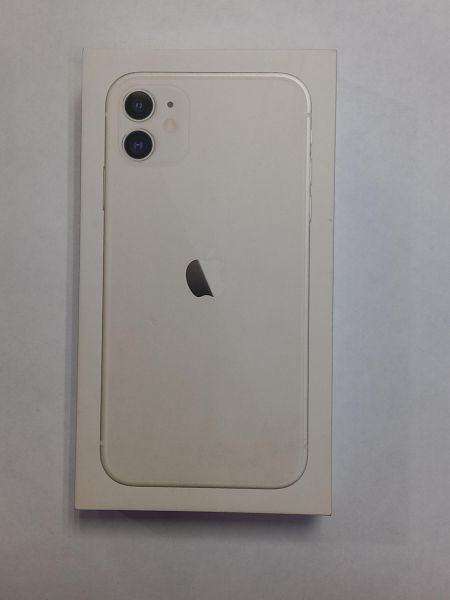 Купить Apple iPhone 11 64GB в Чита за 12900 руб.