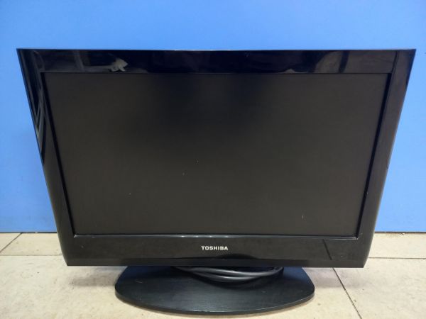Купить Toshiba 19AV605PR в Чита за 1800 руб.