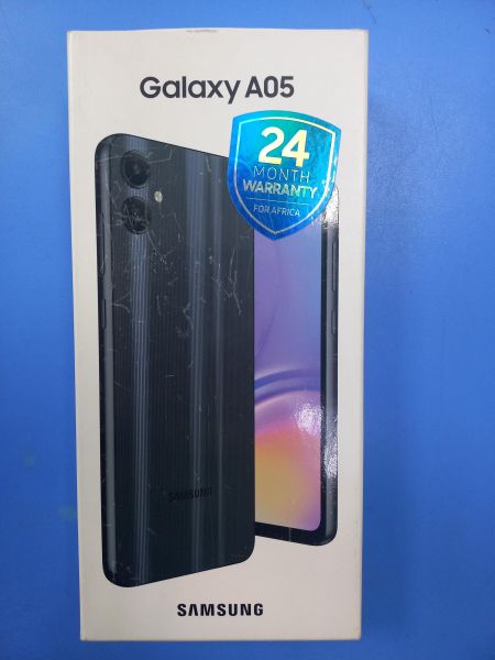 сотовый телефон Samsung Galaxy A05 4/64GB (A055F) Duos в Чита