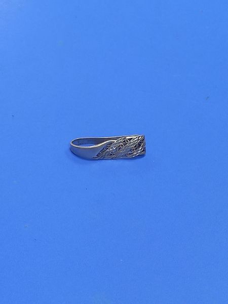 серебряное кольцо Кольцо серебро 925 3,23g, вес изделия 3.23g, размер 18 в Чита