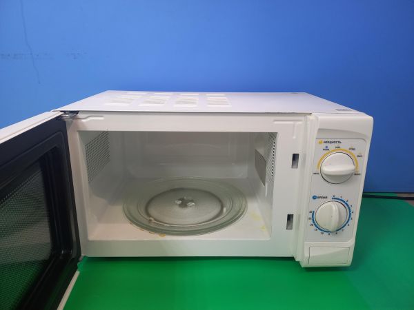 микроволновая печь (свч) BBK 20MWS-703M/W в Чита